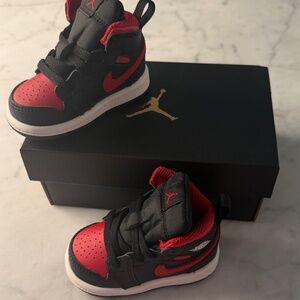 Nike Kids Black and Red Basketball Sneakers